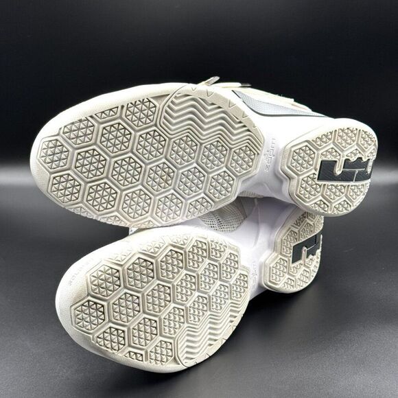 Nike LeBron Soldier 9 TB 'Team' - Picture 8 of 9